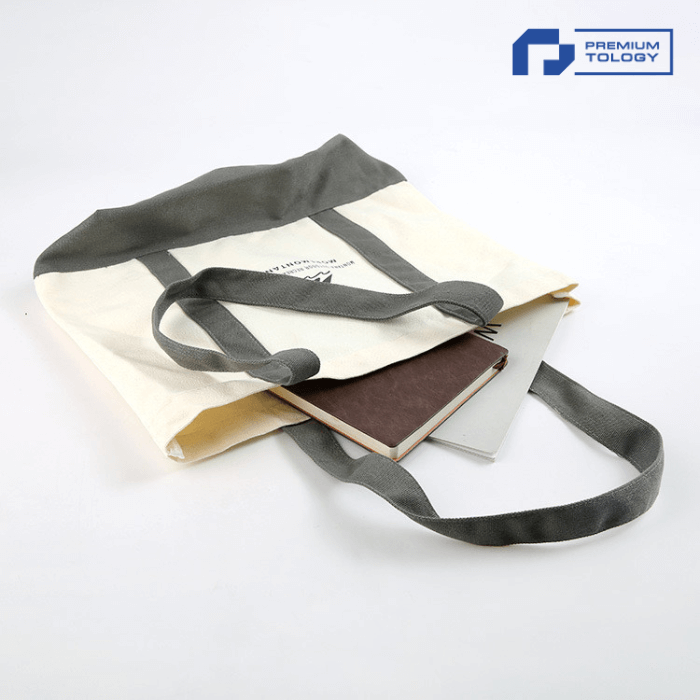 รับผลิตกระเป๋าผ้าแคนวาส Premiumtology